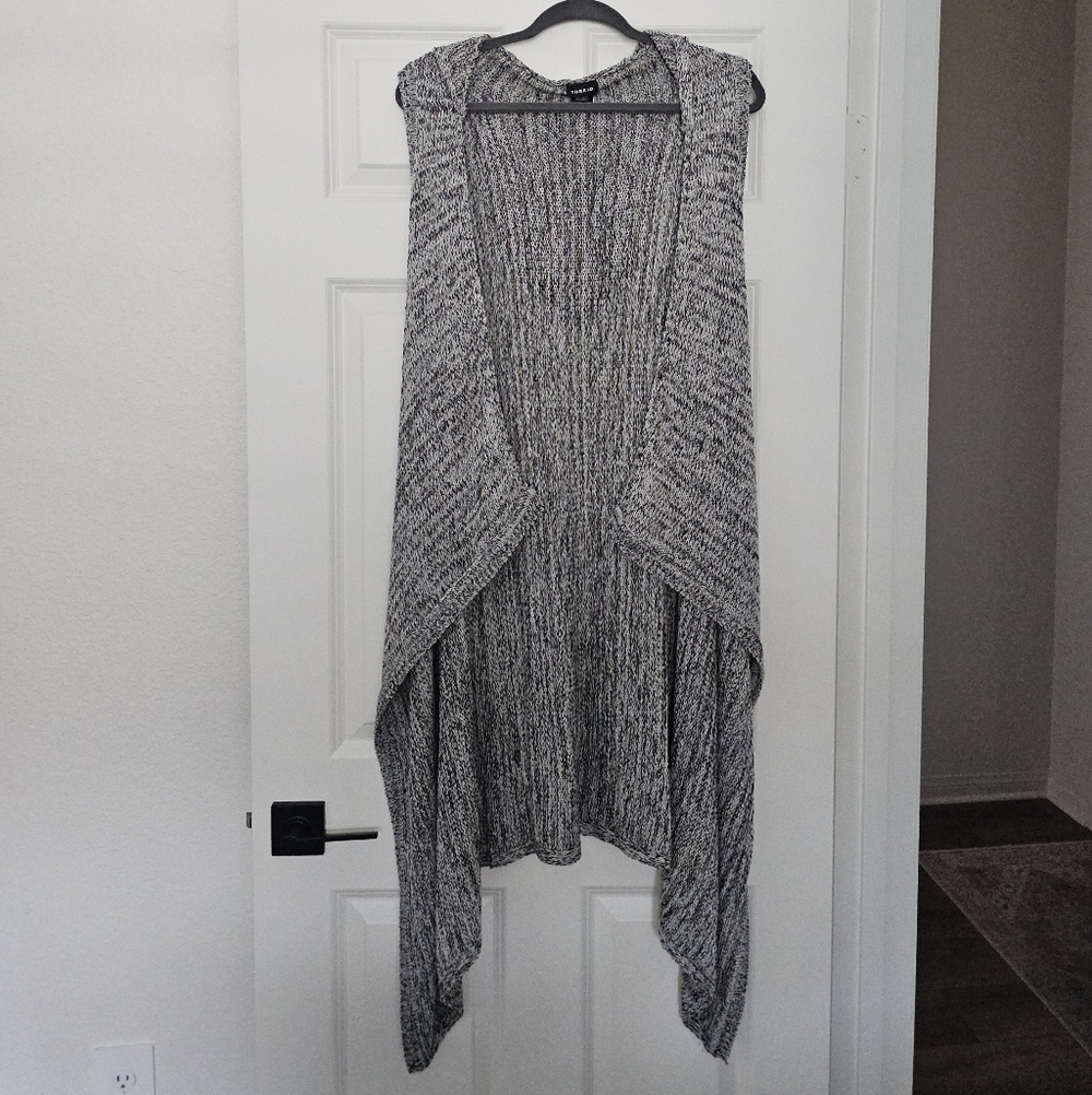Torrid Hooded Sleeveless Open Front Draped Sweater Vest Space Dye Gray 1X